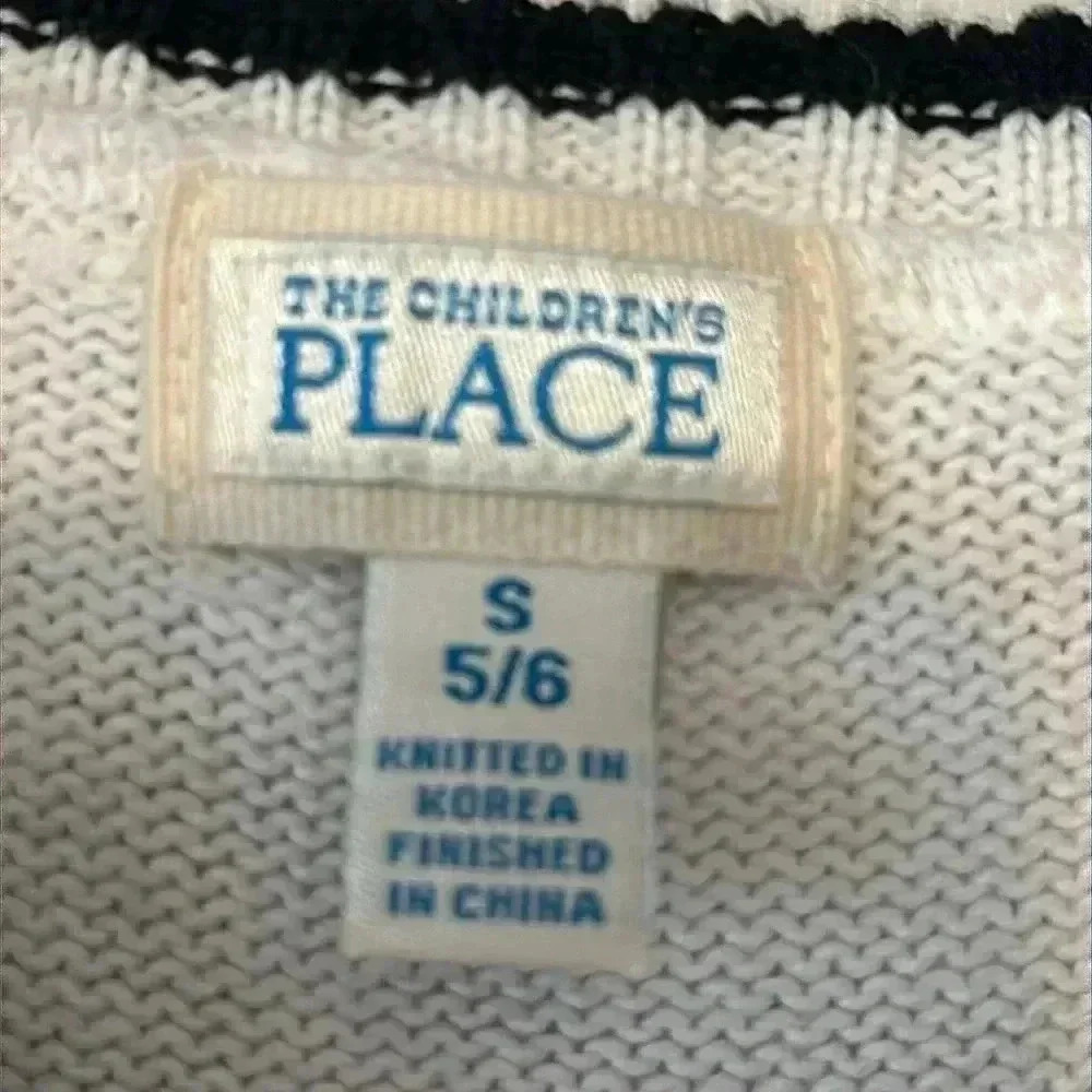 Children’s Place multi color sweater vest. - Picture 3 of 3